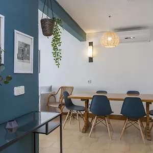 https://gales-apartamentos.catalonia-hotels.com